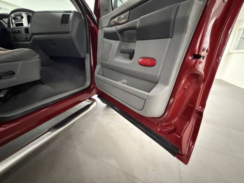 Used 2008 Dodge Ram 1500 Truck SLT AWD/4WD image 14