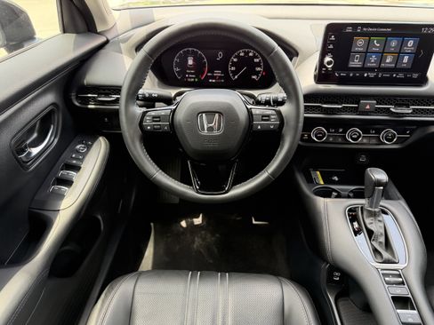 Used 2025 Honda HR-V EX-L image 15