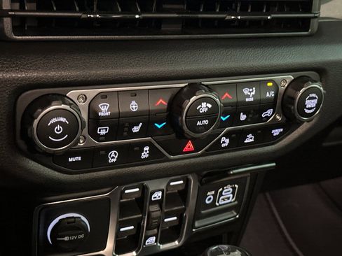 New 2025 Jeep Wrangler Sport S AWD/4WD image 19