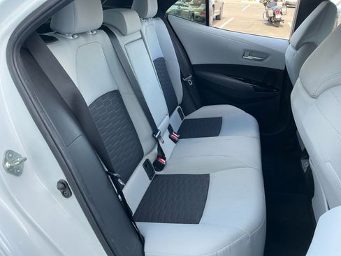 Certified 2024 Toyota Corolla SE image 18