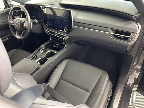 Used 2025 Lexus RX 350 F Sport image 28