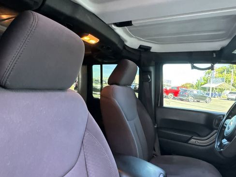 Used 2013 Jeep Wrangler Unlimited Sport AWD/4WD image 16