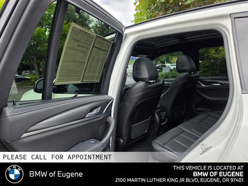 Used 2024 BMW X3 M40i w/ Parking Assistance Package AWD/4WD image 19