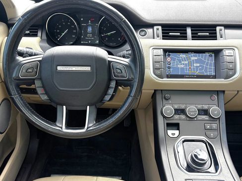 Used 2018 Land Rover Range Rover Evoque SE Premium AWD/4WD image 11