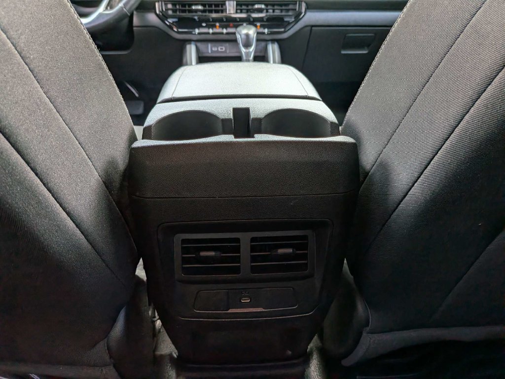 Used 2023 Chevrolet Colorado LT w/ LT Convenience Package RWD image 16