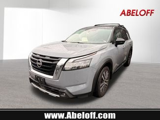 Used 2022 Nissan Pathfinder Platinum w/ Cargo Package AWD/4WD video 1