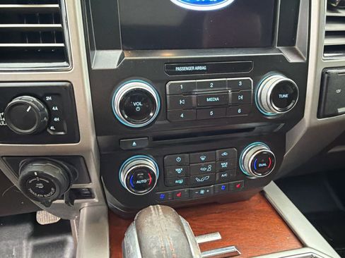 Used 2018 Ford F150 King Ranch w/ Equipment Group 601A Luxury image 27