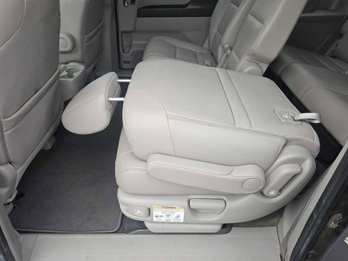 Used 2014 Honda Odyssey EX-L image 31