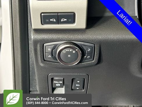 Used 2018 Ford F150 Lariat w/ Equipment Group 502A Luxury AWD/4WD image 18