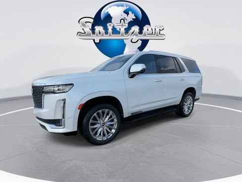 Used 2024 Cadillac Escalade Premium Luxury image 4