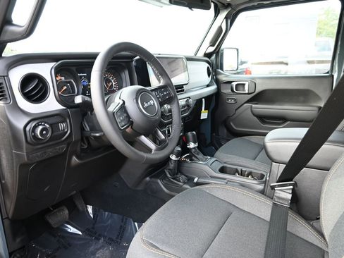 New 2025 Jeep Wrangler Sport S image 9