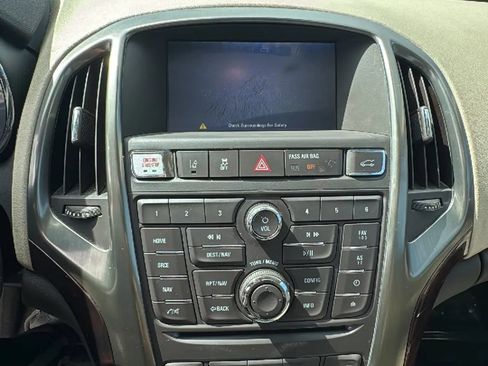 Used 2014 Buick Verano Leather FWD image 27