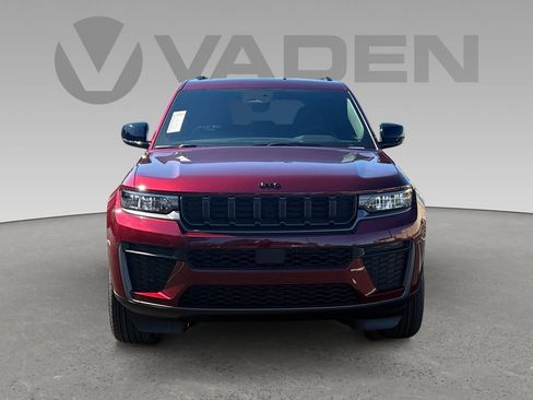 New 2026 Jeep Grand Cherokee Altitude image 25