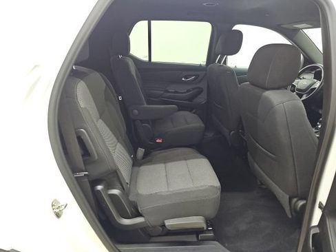 Used 2023 Chevrolet Traverse LT AWD/4WD image 22