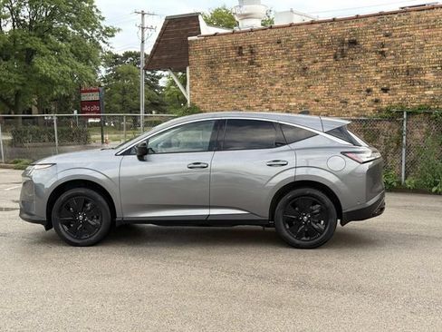 Used 2025 Nissan Murano SV AWD/4WD image 8
