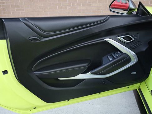 Used 2020 Chevrolet Camaro SS image 19