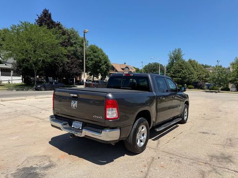 Used 2020 RAM 1500 Big Horn AWD/4WD image 7