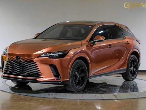 Used 2024 Lexus RX 350 Premium w/ Accessory Package (Z1) FWD image 8
