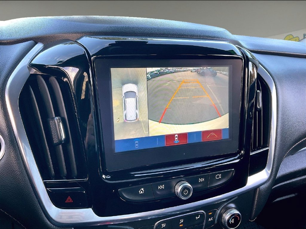 Used 2019 Chevrolet Traverse LT w/ LT Premium Package AWD/4WD image 19
