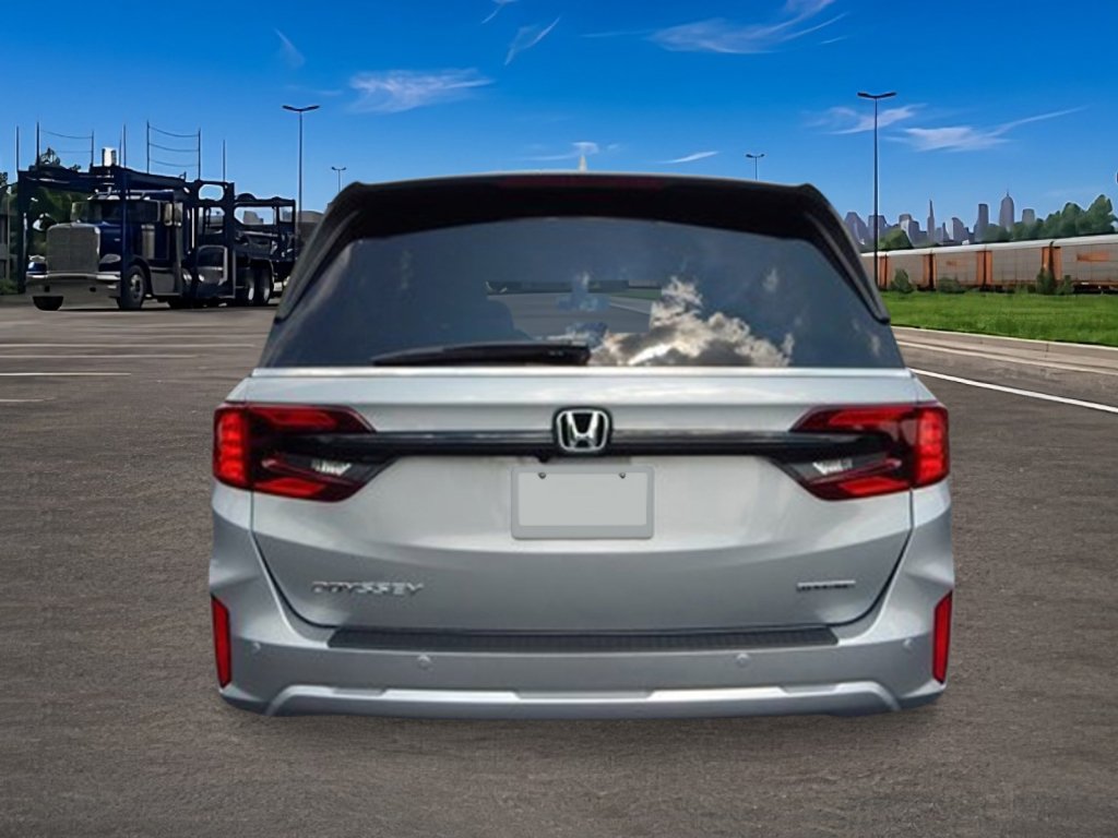 New 2027 Honda Odyssey Touring image 8