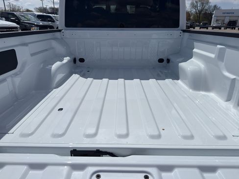 New 2026 Jeep Gladiator Sport AWD/4WD image 7
