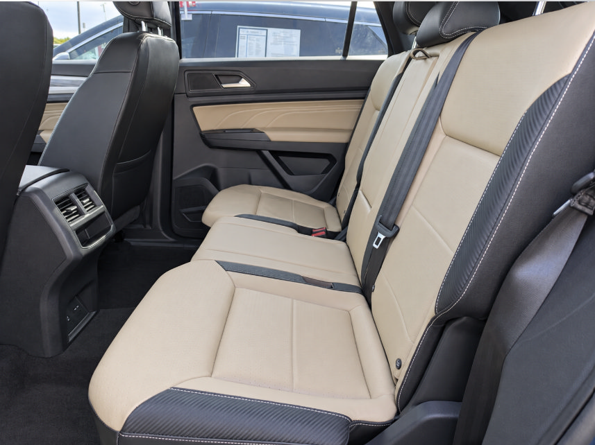 Certified 2021 Volkswagen Atlas Cross Sport SE w/ Panoramic Sunroof Package FWD image 11