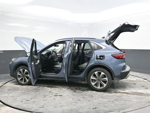 Used 2024 Ford Escape Platinum image 36