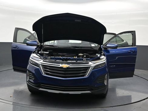 Used 2023 Chevrolet Equinox LT w/ Driver Convenience Package FWD image 38