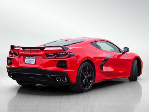 Used 2021 Chevrolet Corvette Stingray Premium Cpe w/ Z51 Performance Package RWD image 4