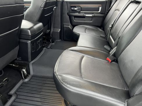 Used 2013 RAM 1500 Laramie w/ Convenience Group image 17