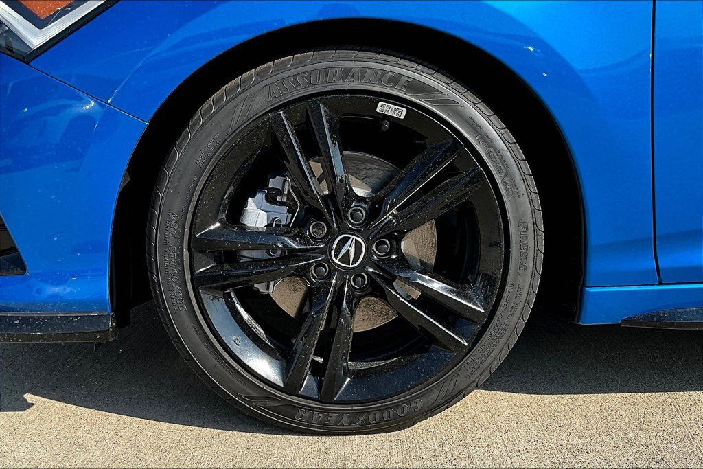 Used 2026 Acura Integra A-Spec w/ Technology Package FWD image 11