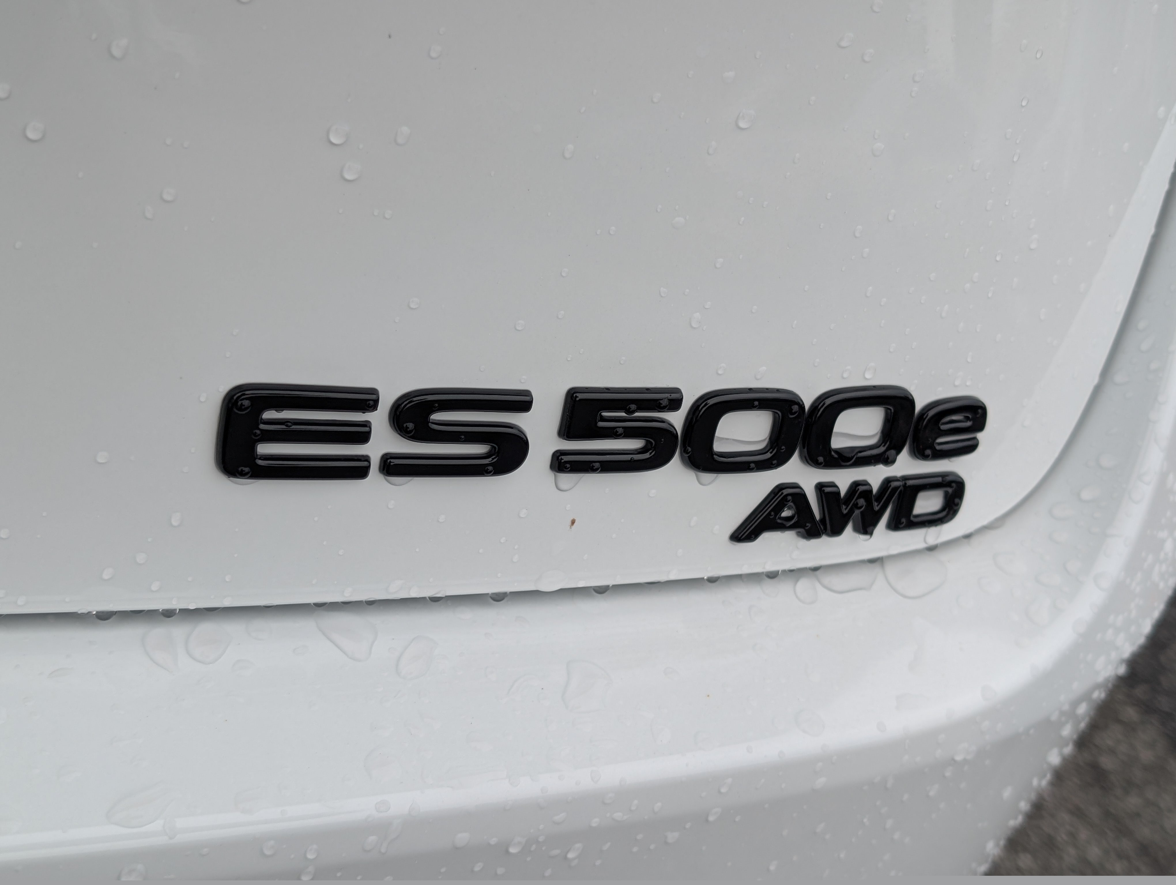 New 2026 Lexus ES 500e w/ Convenience Package AWD/4WD image 5