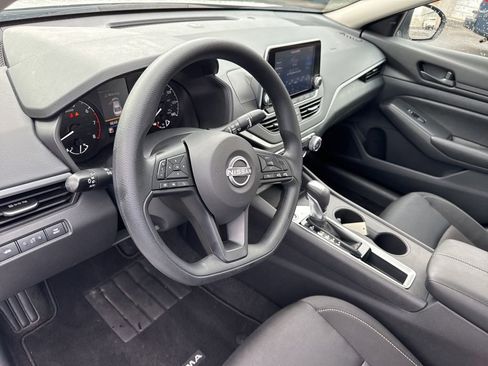 Certified 2025 Nissan Altima 2.5 S image 22
