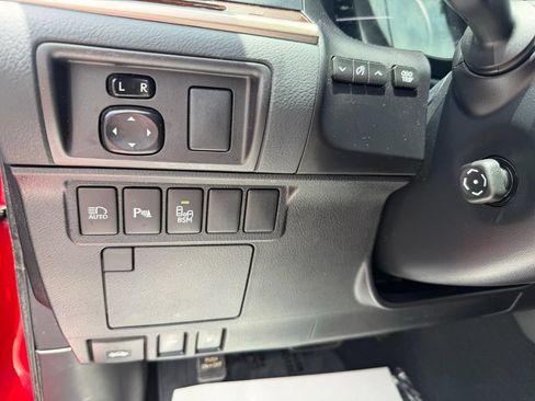 Used 2017 Lexus ES 350 w/ Premium Package FWD image 26