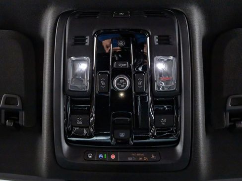 Used 2026 Cadillac Escalade ESV Sport w/ LPO, ONYX Package image 29