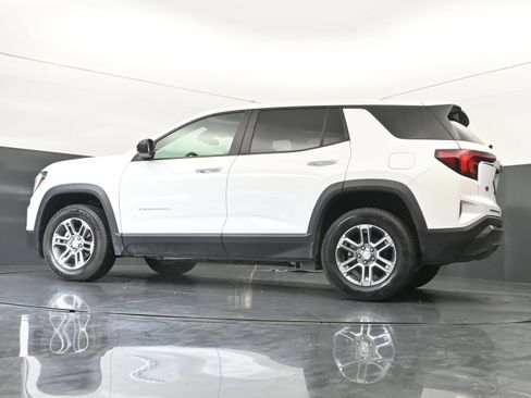 Used 2025 GMC Terrain Elevation AWD/4WD image 37