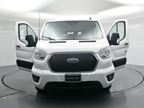 Certified 2022 Ford Transit 350 XLT image 27