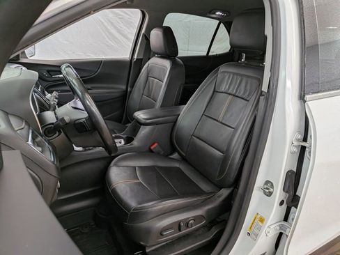 Used 2022 Chevrolet Equinox Premier image 12