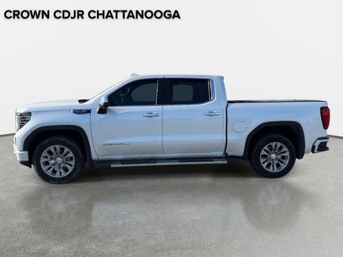 Used 2024 GMC Sierra 1500 Denali AWD/4WD image 2