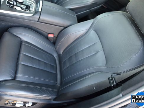 Used 2022 BMW X7 M50i w/ Cold Weather Package image 18