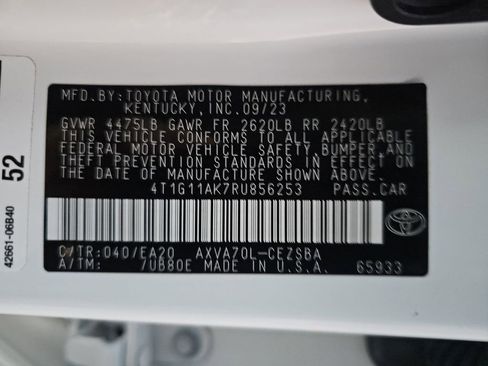 Certified 2024 Toyota Camry SE image 23