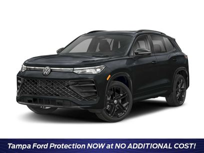 Used 2025 Volkswagen Tiguan SE R-Line