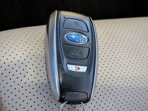 Used 2018 Subaru Outback 2.5i Limited AWD/4WD image 35