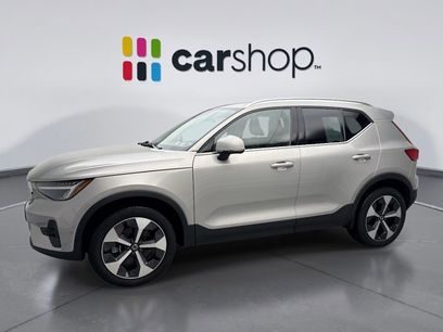 Used 2024 Volvo XC40 B5 Plus