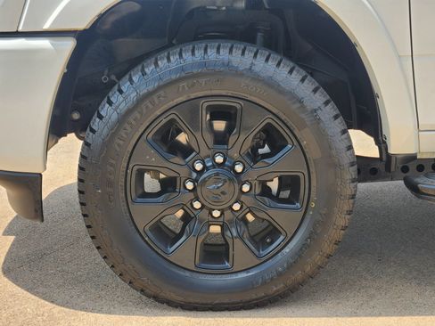 Used 2024 RAM 2500 Limited AWD/4WD image 14