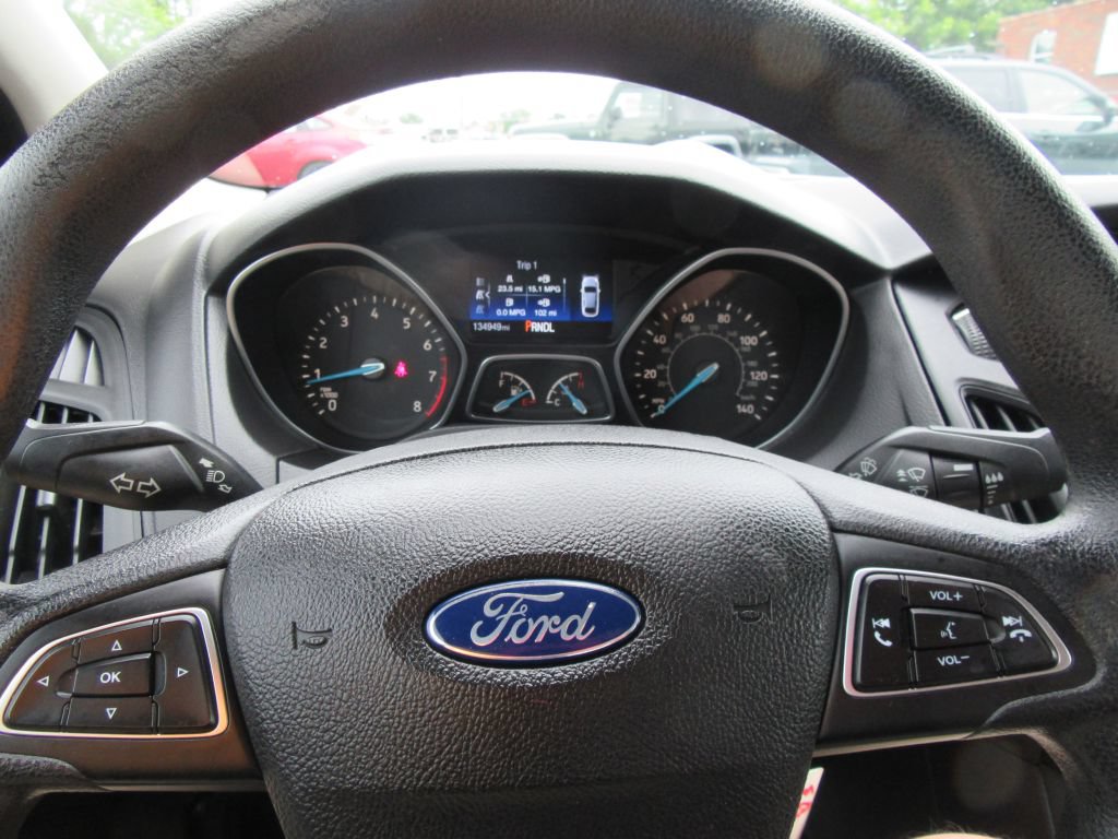 Used 2016 Ford Focus S FWD image 12