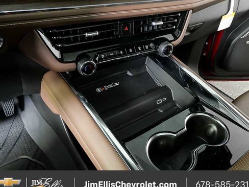 New 2026 Chevrolet Tahoe High Country w/ Sun And Tow Package image 18