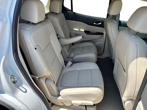 Used 2023 GMC Acadia Denali AWD/4WD image 25
