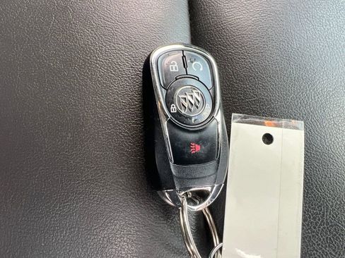Used 2019 Buick Encore Essence FWD image 24