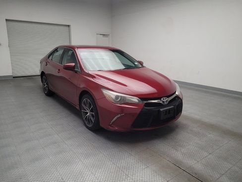 Used 2016 Toyota Camry XSE w/ Moonroof Package FWD image 13